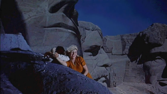 Illustration for article titled 9 Stunning Pics That Prove Thomas Jefferson’s Mount Rushmore Head Needs To Be The Next Bachelor